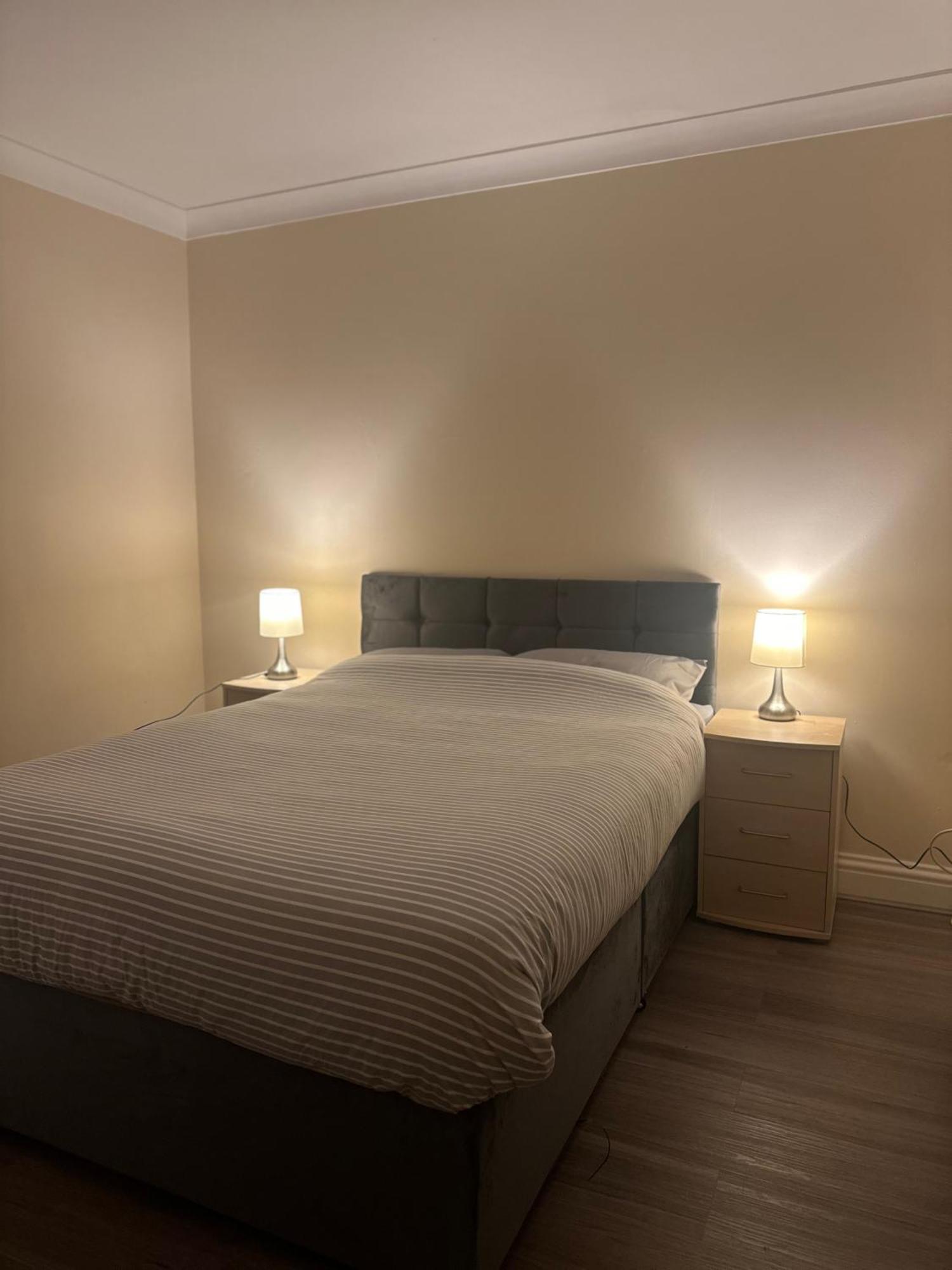Leavesden Residence - Central - Cosy - Harry Potter واتفورد المظهر الخارجي الصورة