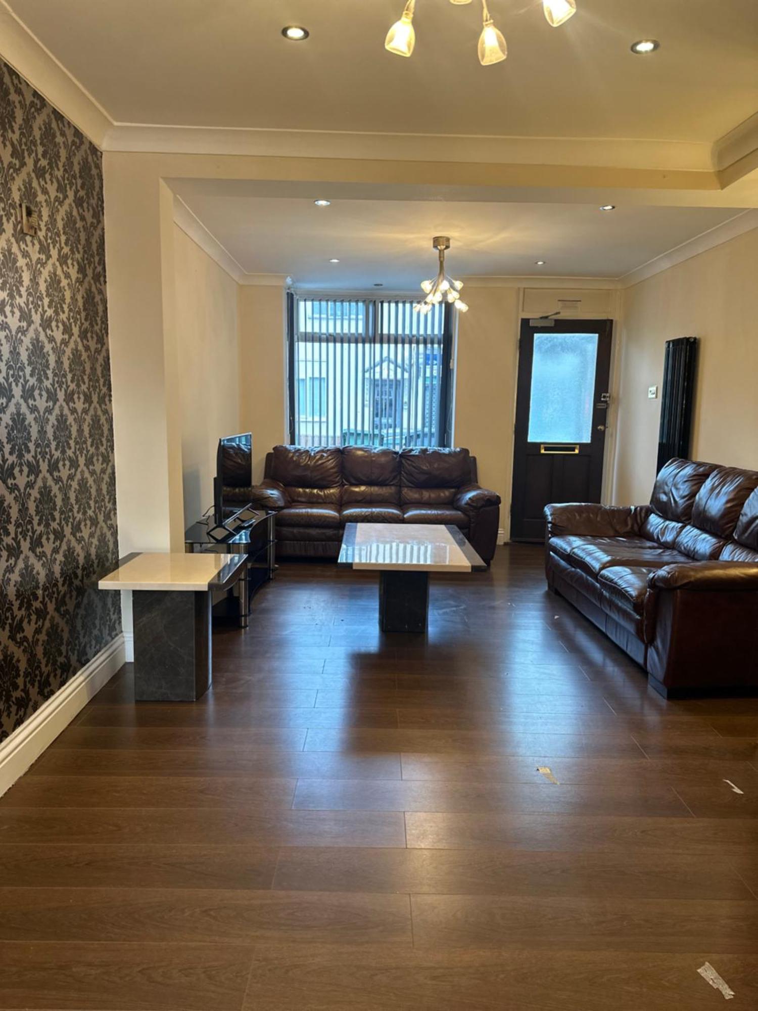 Leavesden Residence - Central - Cosy - Harry Potter واتفورد المظهر الخارجي الصورة